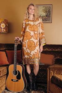 COOPER SHIFTING AND EVOLVING DRESS