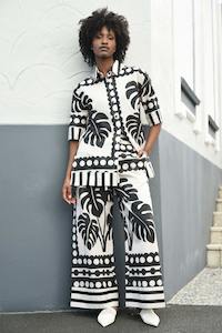 Pants: COOPER SEVILLE STROLLS PANT-BLACK/NATURAL