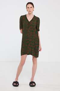 Spring 2025: SALASAI PLANTATION SHIFT T DRESS-GREEN