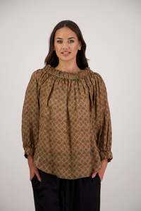 Briarwood: BRIARWOOD ANNABELLA TOP-CAMEL TILE