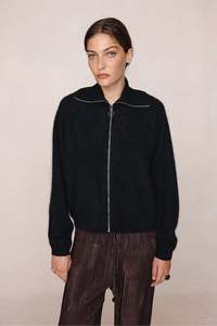 MARLE OSCAR ZIP UP TOP-BLACK