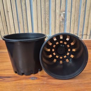 10cm 400ml Squat Black Plastic Pot
