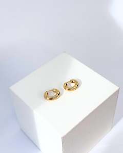 Tuesday Accessories: Oval Huggies | Gold