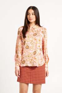 Casino Top | Pink Medallion