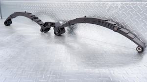 Tandem Axle Rocker Roller Spring (One Side) tufftrailers