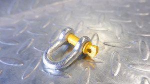 D-Shackle tufftrailers