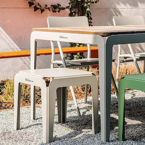 Outdoor Seating: Bended Stool