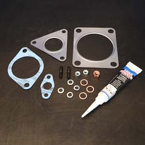 FITTING KIT TO SUIT FORD TRANSIT/ LANDROVER DEFENDER  2.4 752610-0035 GTA2052V