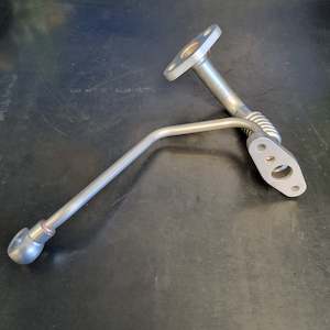 Accessories: JRONE OIL FEED LINE TO SUIT TOYOTA HILUX 1KD-FTV 17201-0L040