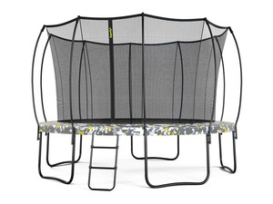 Outdoor Play Equipment: Superfly X 15ft Trampoline