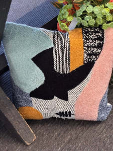 Cushions: S & R - Soar Cushion