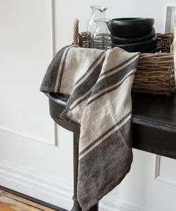 Kitchen Table: Natural Linen Tea Towel