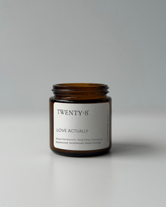 Essential Oil Diffusers: Love Actually Valentines Day 120mL Candle