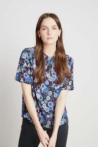 Everyday Is Magic Aw22: Spell tee