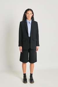 Suit Em Up: Seventh sense shorts