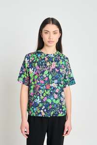 Fabrics Trims Viscose: Onward tee