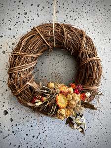 Dried Flowers: Frida Dried Flower Wreath
