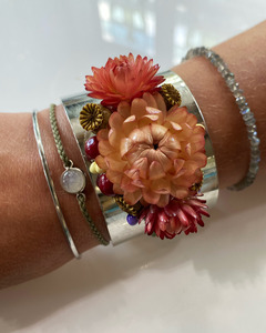 Dried Flowers: Dried Flower Cuff