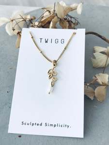 All Earrings: Flora Pearl Necklace