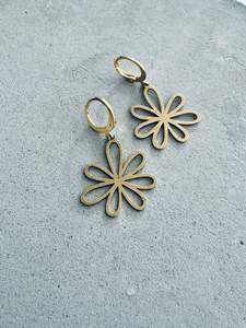 All Earrings: Tamarin flower earring