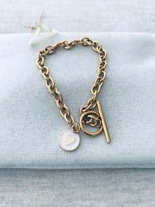 Bracelets: Heart strings bracelet