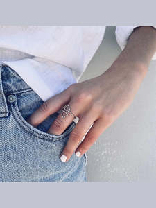 HOY Stirrup Ring – Sterling Silver