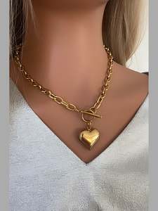 All Necklaces: A Heart to Hold Onto necklace