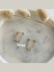 Chain Hooped Stud Earrings