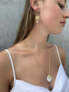 Gold Necklaces: Scalloped Porcelain Necklace