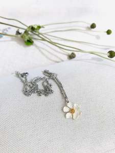 Asta Daisy Necklace