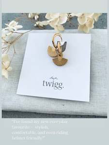 Huggie Hoop Earrings: Samara Crescent Hoop Earrings