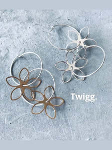 Flower Earrings: Gone Loopy Wired Daisy Earrings