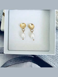 Pearl Earrings: Ionis Stud Drop Pearl Earrings