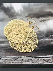 Filigree Earrings: Disk Filigree Drop Earrings