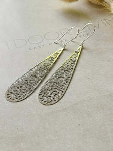 Filigree Earrings: Filigree Long Tear Drop Earrings