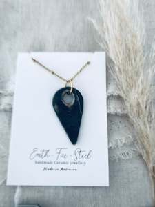 All Porcelain: spheric ceramic pendant