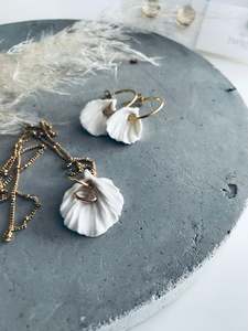 Porcelain Necklaces: Ermes Porcelain Ruffle Necklace