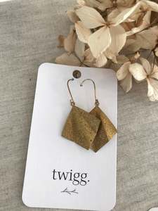 Chemistry Kite Glimmer Earrings