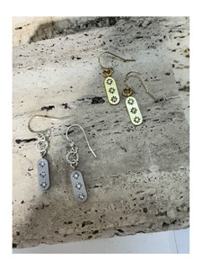 Photography: Triple star disc earrings