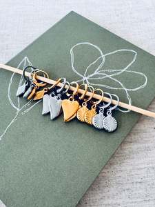 Barely there hoops x 12