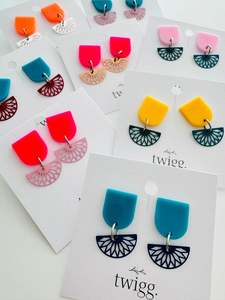 Bulk Mix Deals: PIXIE Crescent Earrings (x6)