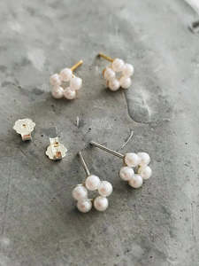 Pearl Earrings 1: Pearl Poppy Stud Earrings
