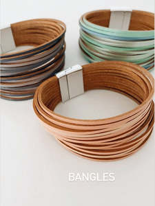Outlet: Magnetic Crossover Leather Bracelet