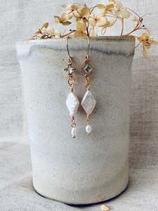 Best Sellers: LUCIE Pearl Earrings