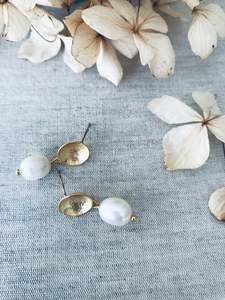 Gift Fair 25 Releases: Pearl Pod Studs