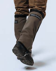 Twinneedle Favourites: The Gaiter