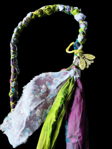 Hairwraps: Green moth hairwrap