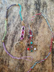 Hairwraps: Charm macrame hairwrap