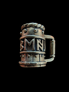 Dreadlock Decoration: Viking mug