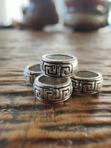 Dreadlock Decoration: Tribal bands